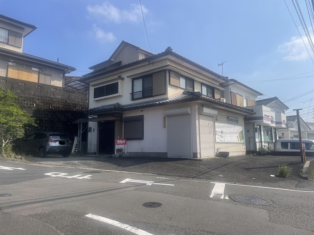 https://www.kinokuniya-home.co.jp/archives/sale/%e5%a1%a9%e6%b5%9c%e7%94%ba%e3%80%80%e5%ba%97%e8%88%97%e4%bb%98%e3%81%8d%e4%bd%8f%e5%ae%85